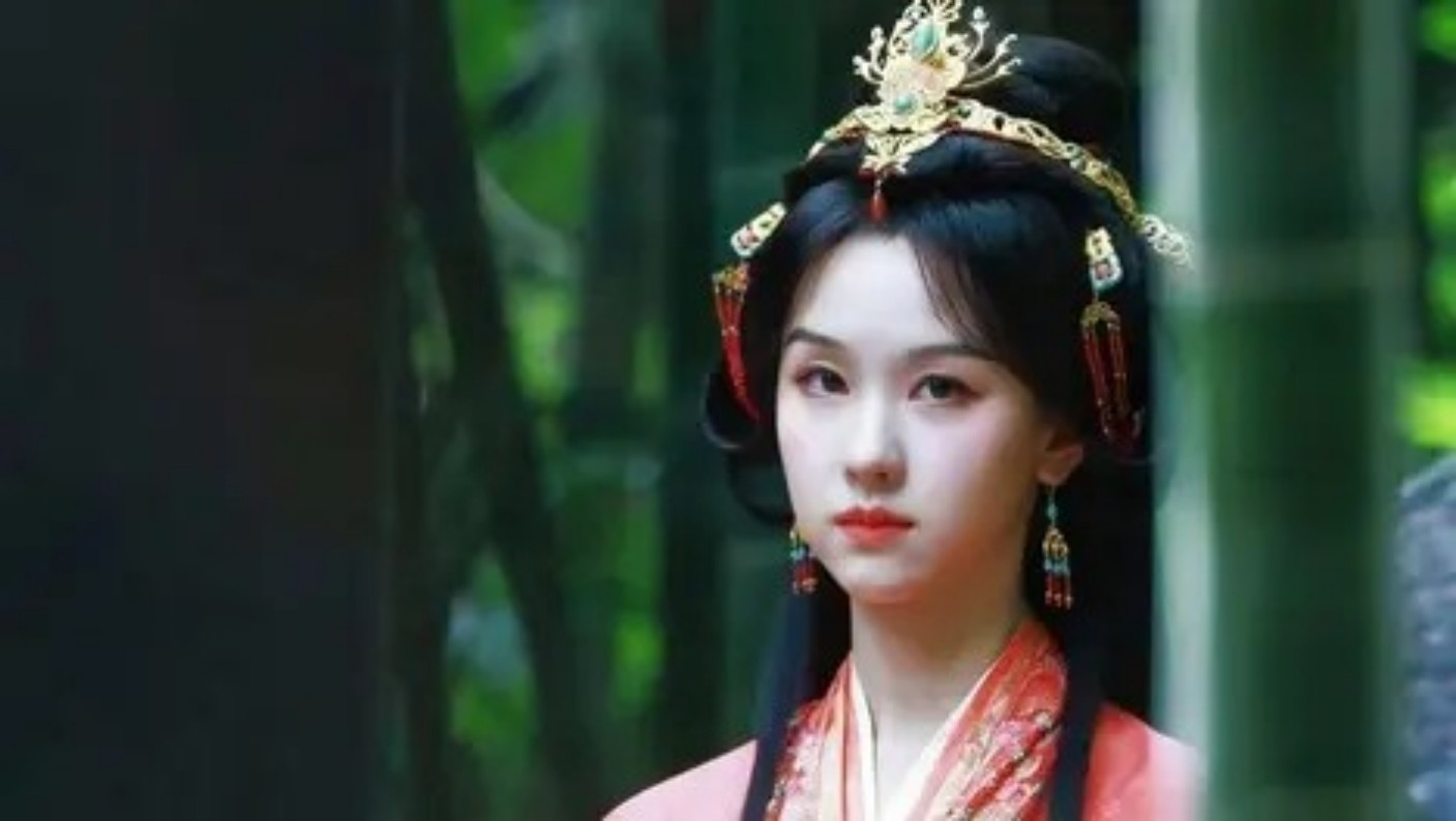 向太回应给郭碧婷买地:展现婆媳相处智慧与家庭温情