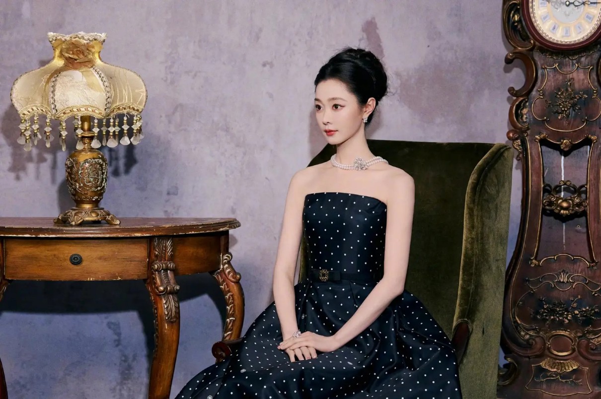 NCT WISH举行首次演唱会巡演 韩国首尔安可3场演出FANCLUB预售阶段全部售罄！